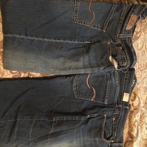 5 pairs of like new Levi jeans size 14 short